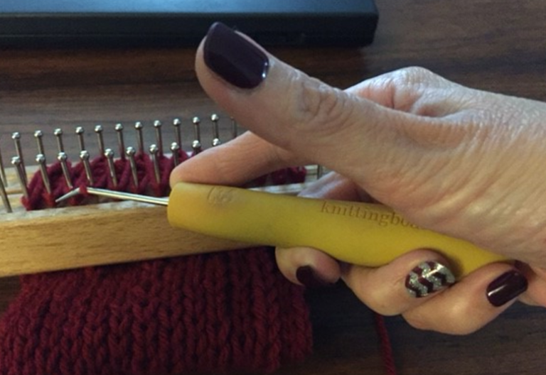 relieve arthritis pain Loom Knit Central